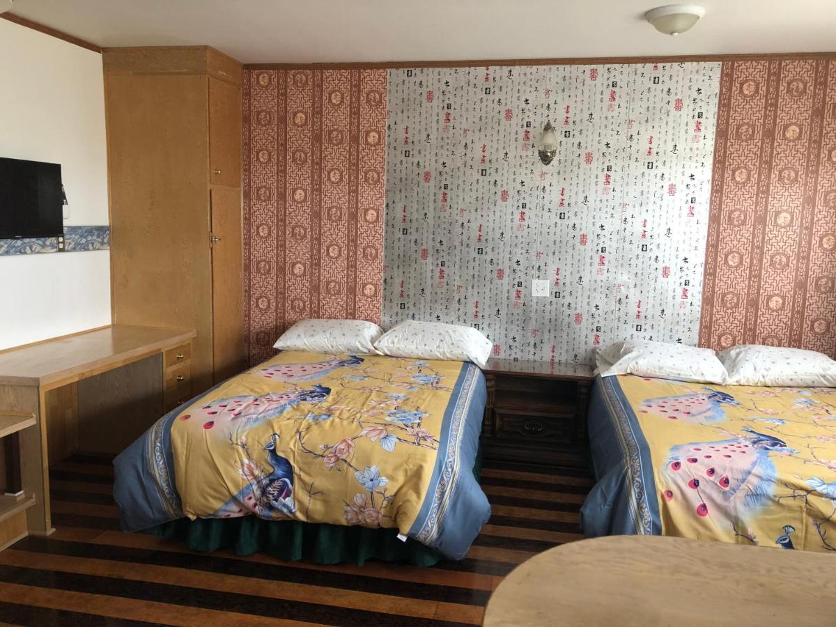 Heritage Place Hotel Gravelbourg Eksteriør billede